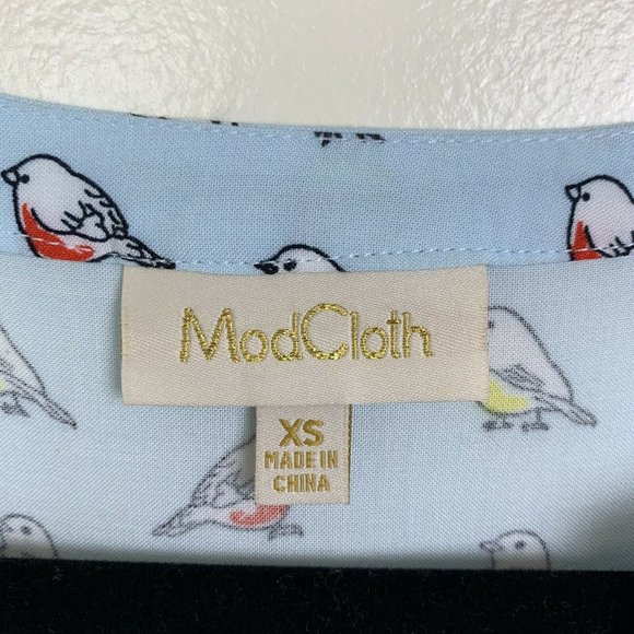 Modcloth Womens Size XS Blue Sleeveless Top - Picture 3 of 4